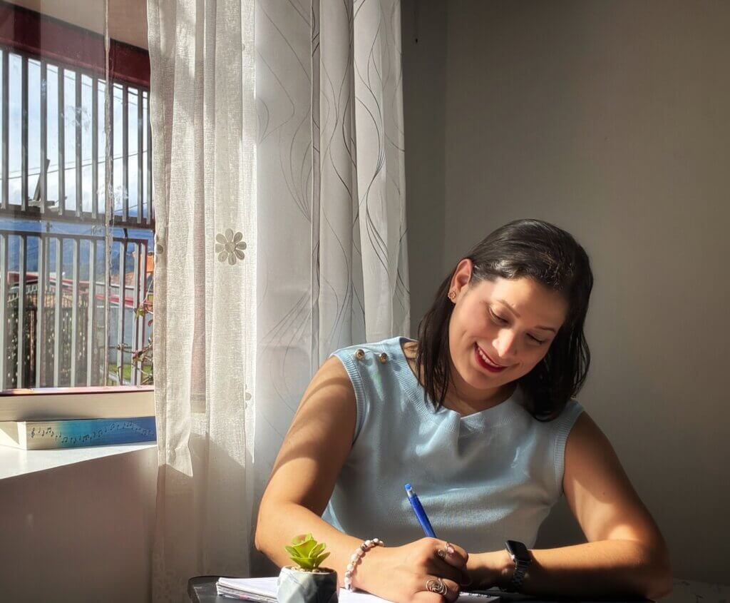 Concurso Internacional de Poesía estudiante que inspira