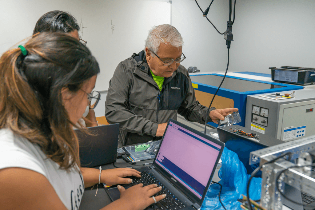 Profesor expertos-Mejor Universidad privada en Ciencias de la Computación